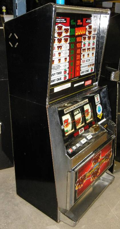 BALLY S6000 TRIPLE BLAZING SEVENS - DIAMOND LINE REEL SLOT MACHINE