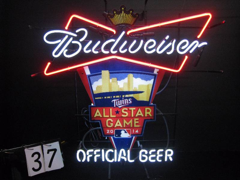 lot 37 image: Budweiser MN Twins 2014 All-Star Game neon, like new condition