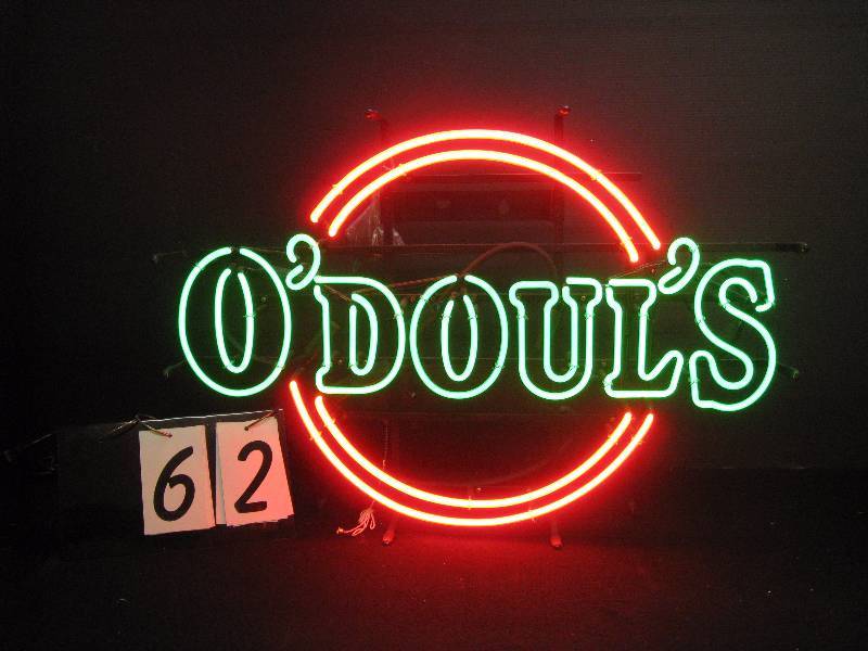 lot 62 image: ODouls neon, looks new