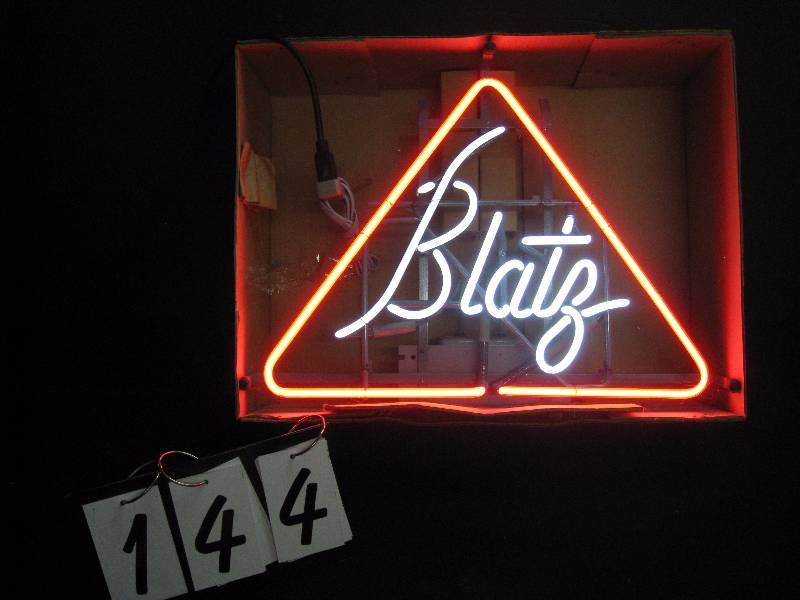lot 144 image: Blatz neon with triangle logo, vintage NIB, New in Box
