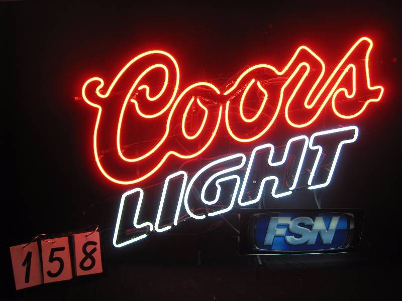 lot 158 image: Coors Light FSN, Fox Sports Network, nice, good working sign
