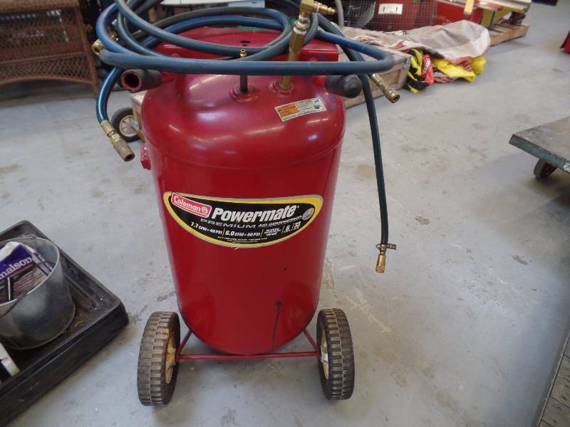 lot 25 image: Air Tank