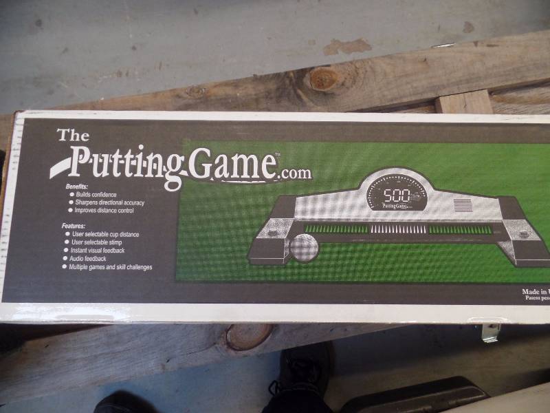 lot 36 image: Putting Game and Auto Speakers