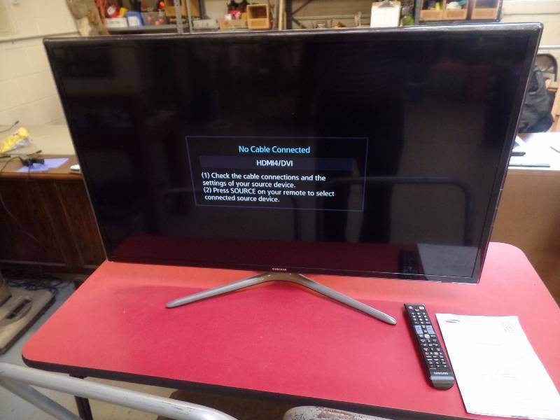 lot 78 image: Samsung Plasma TV