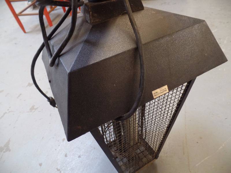 lot 108 image: Bug Zapper