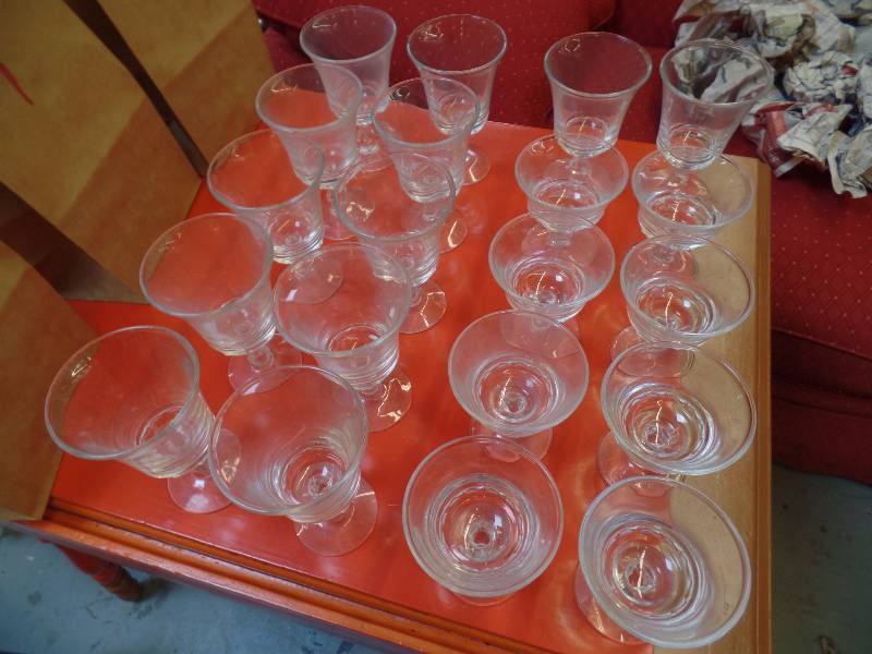 lot 110 image: Fostoria Glassware