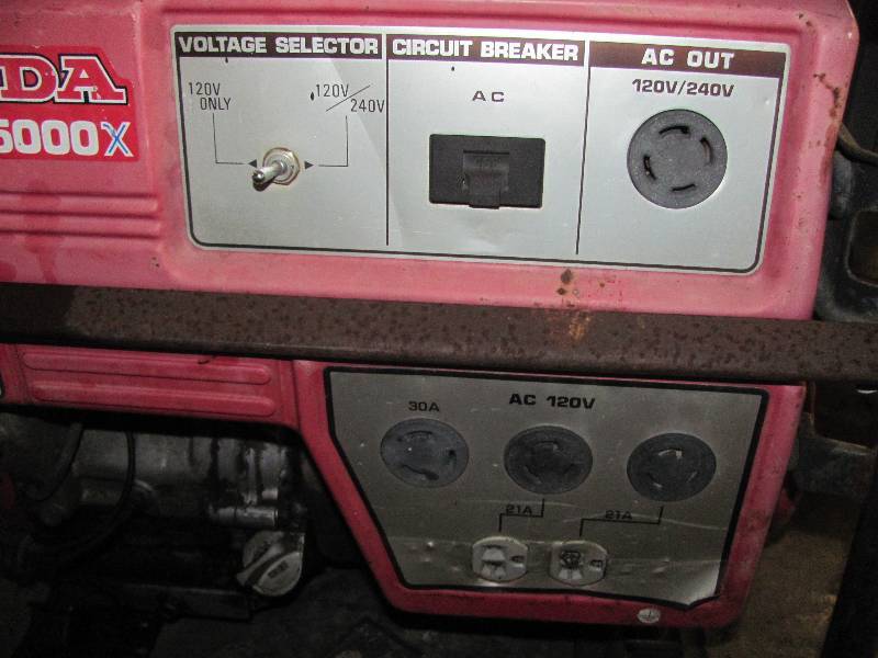 lot 3 image: HONDA Generator