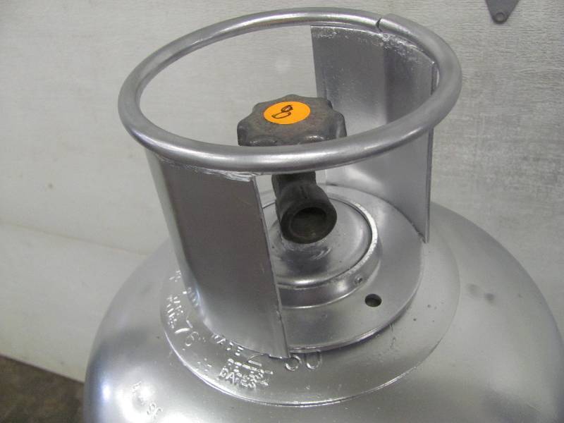 lot 8 image: LP Tanks