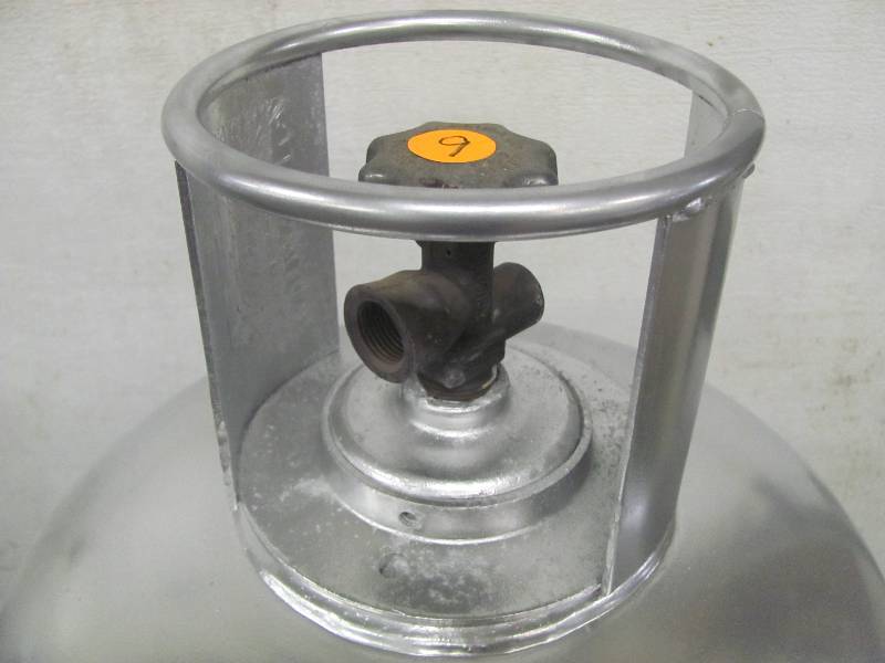 lot 9 image: LP Tanks