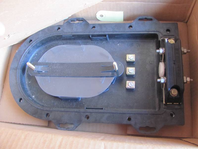 lot 28 image: CableTVPhoneFiber Optic Materials