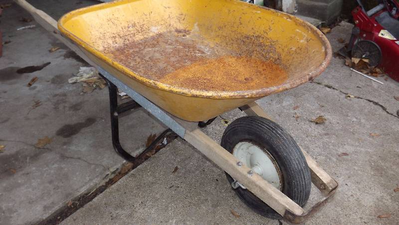 lot 233 image: Wheelbarrow