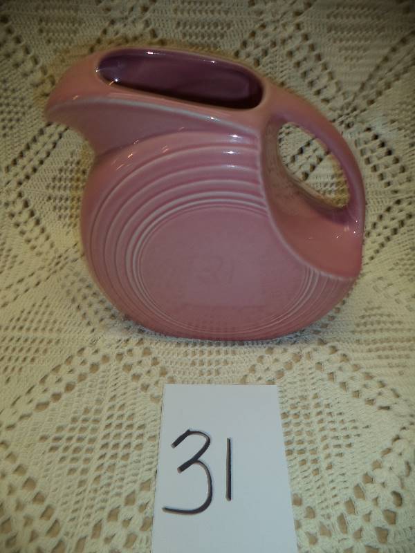 lot 31 image: Fiesta Pitcher