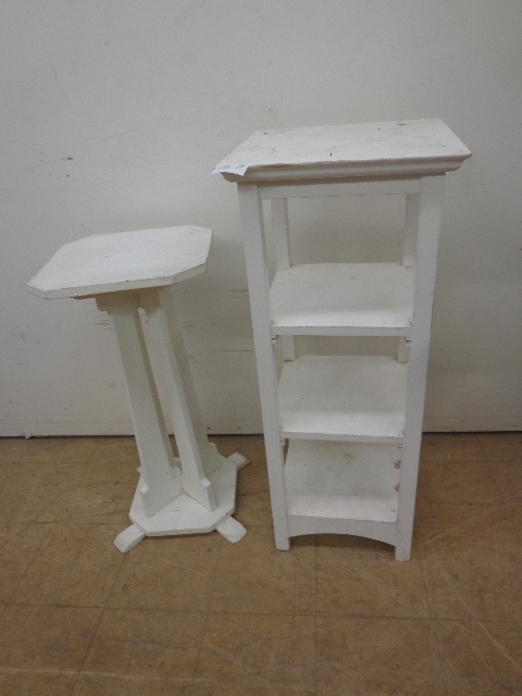 2 Night Stands
