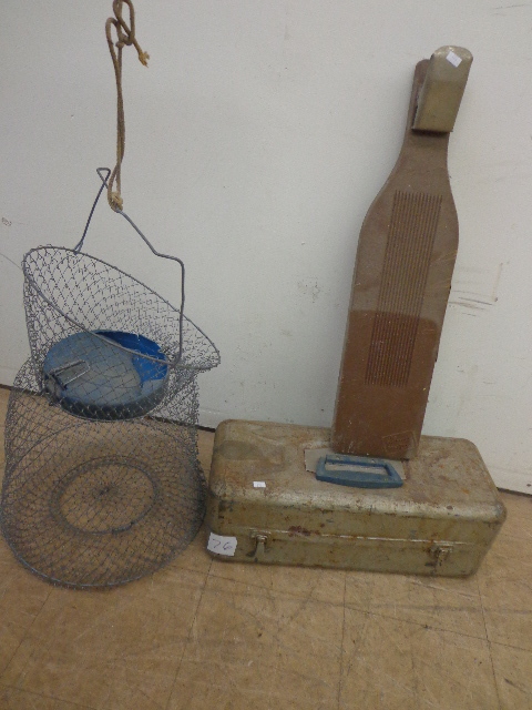 Fillet Board, Tackle Box & Wire Live Well