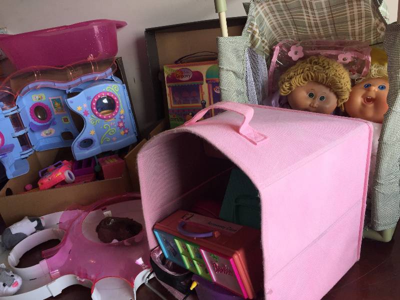 lot 49 image: TOYS