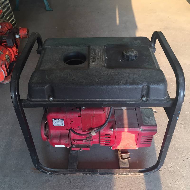 lot 40 image: GENERATOR
