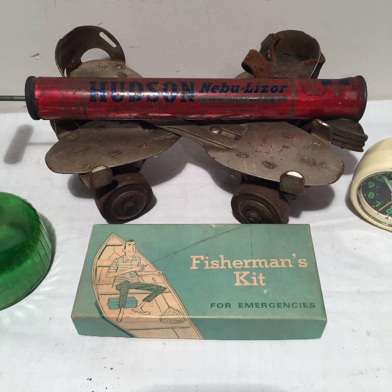 lot 56 image: TRACS LIGHTS, BONDO AND HANDLES
