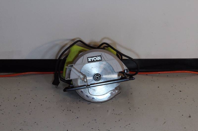 Ryobi 7 14 Circular Saw L51-353