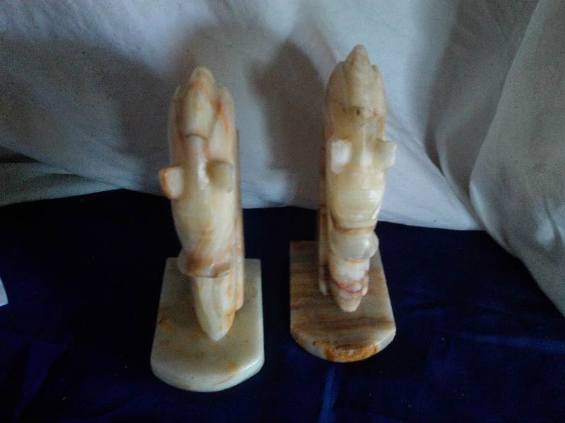 stone horse bookends