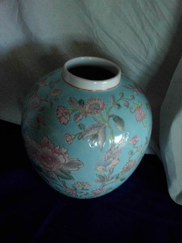 vintage oriental vase