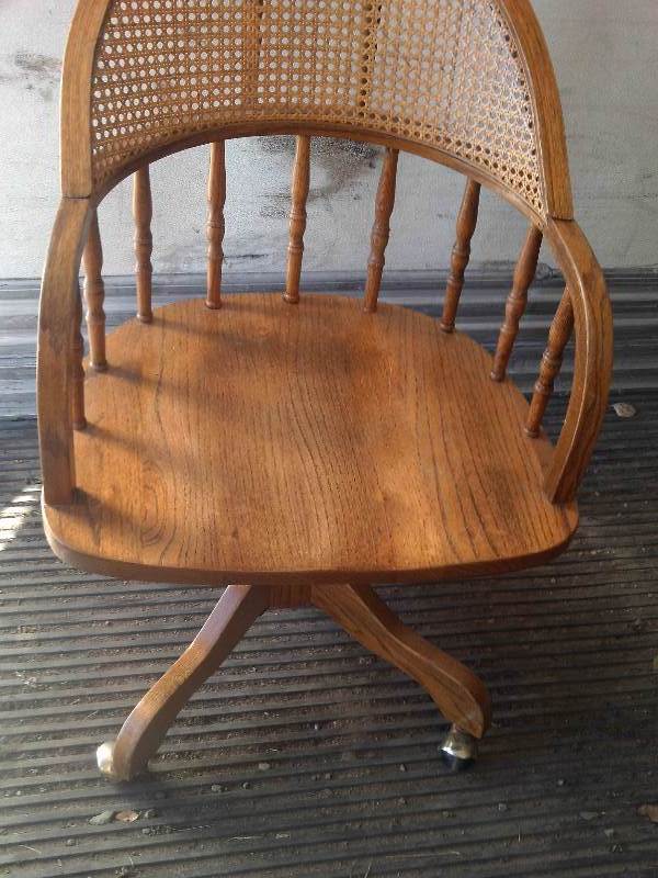 rolling oak chair