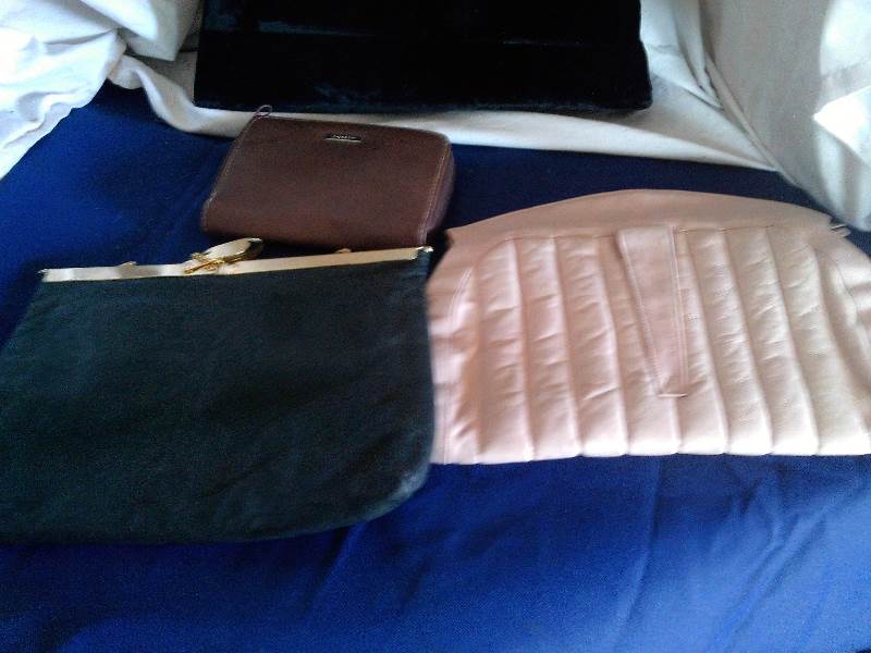 clutch purses