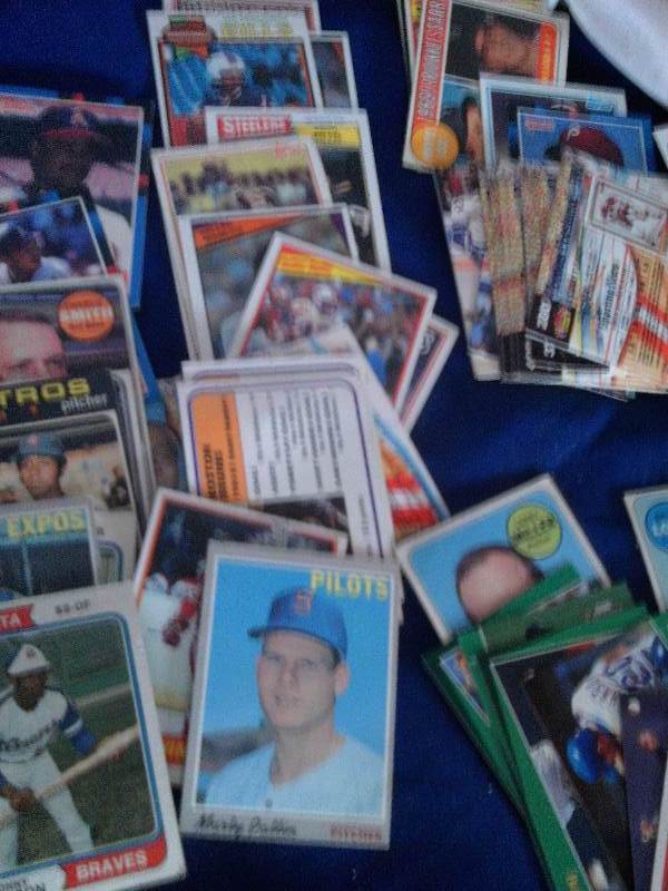 vintage hockey,football and baseball cards