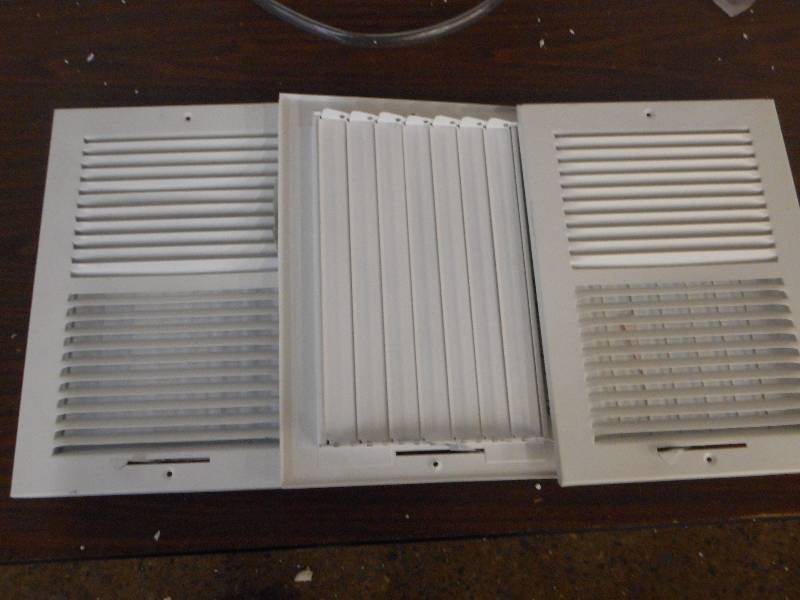 3 PACK OF 12 X 8 FLOOR REGISTERS