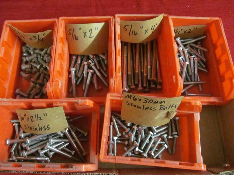 lot 34 image: Bolts
