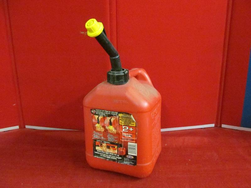 lot 43 image: Gas Can
