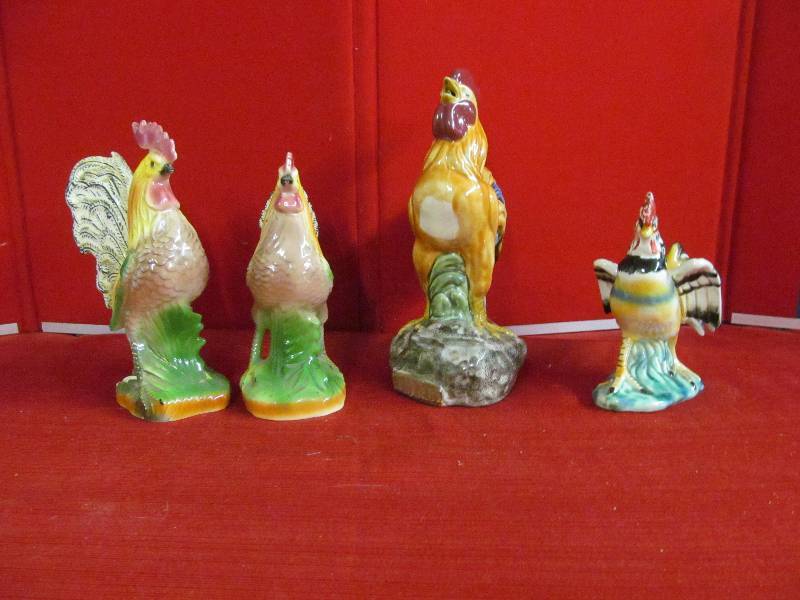 lot 48 image: Ceramic Chickens
