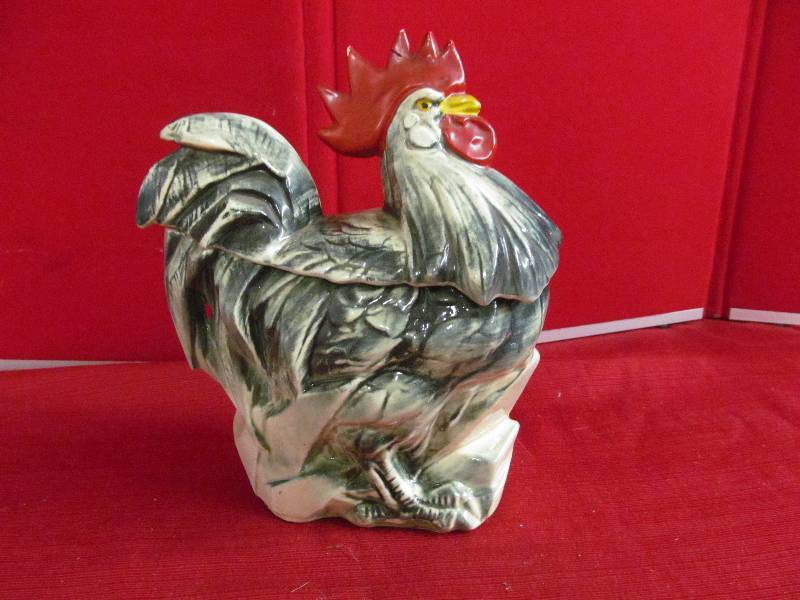 lot 49 image: Cookie Jar