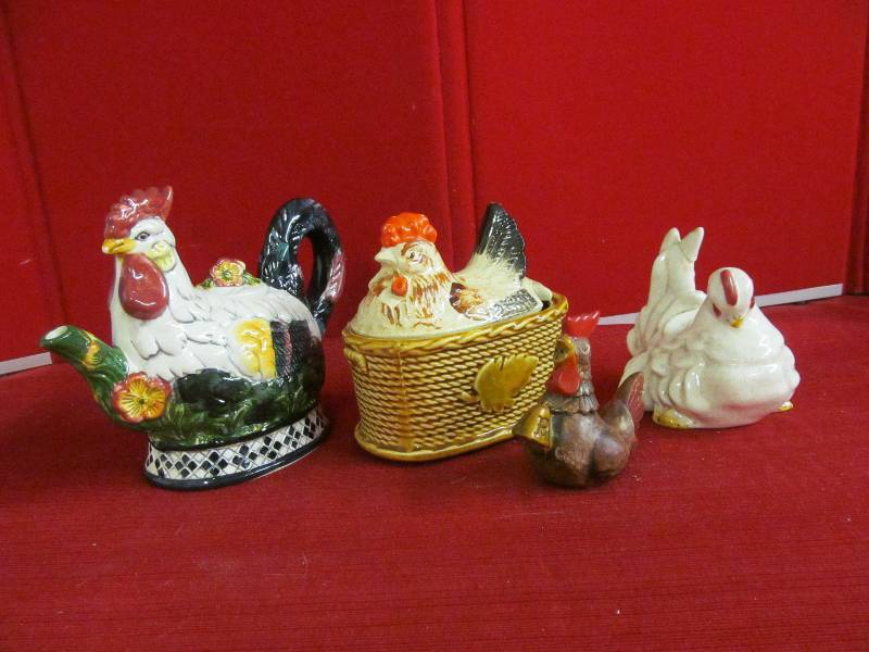 lot 50 image: Chicken Figurines