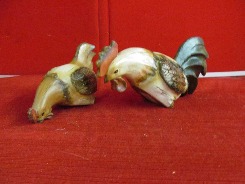 lot 53 image: Chicken Figures