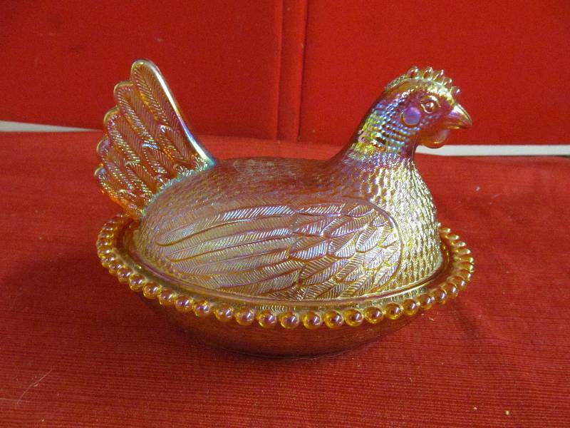 lot 55 image: Candy Dish