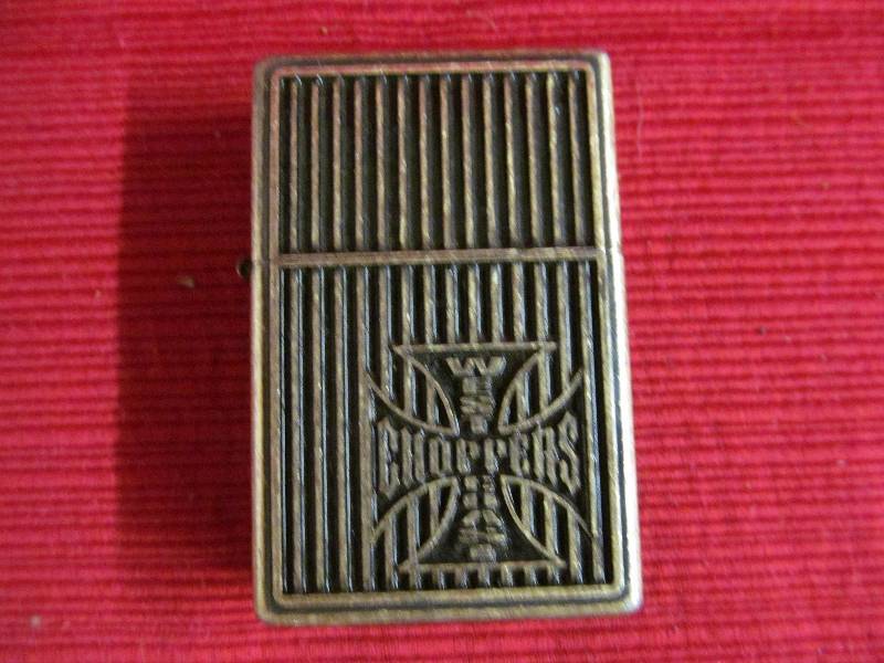 lot 62 image: Lighter