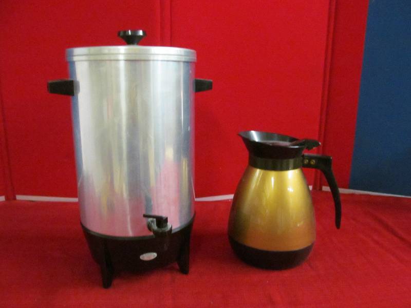 lot 65 image: Coffee Pot