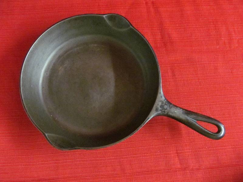 lot 73 image: Cast Iron Fry Pan