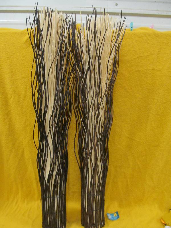 lot 132 image: Dcor