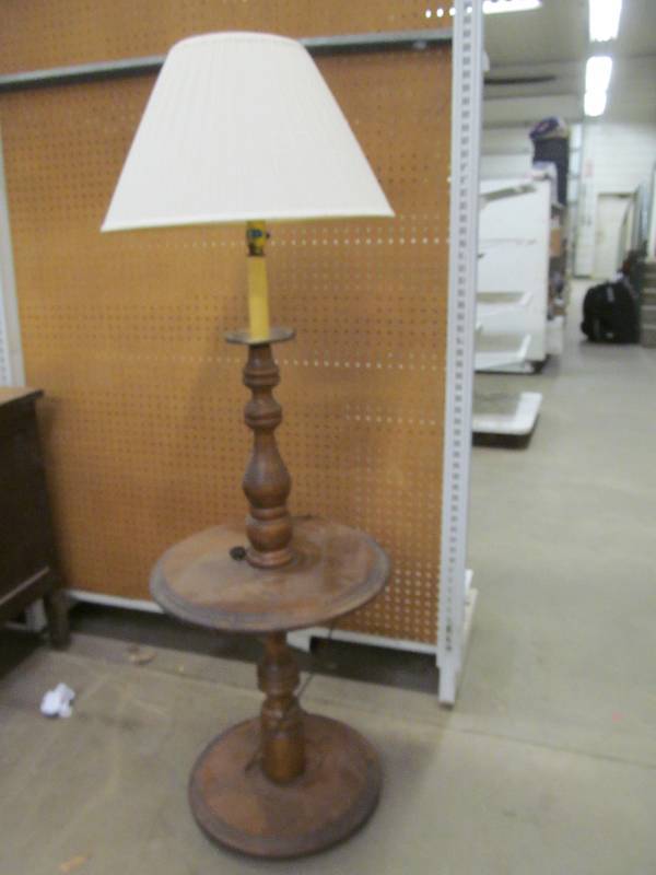 lot 136 image: Lamp