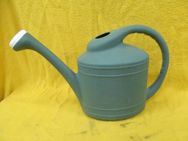 lot 149 image: Water Can