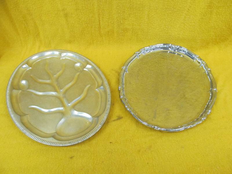 lot 150 image: Platters