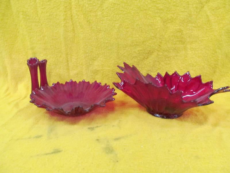 lot 203 image: Dishes