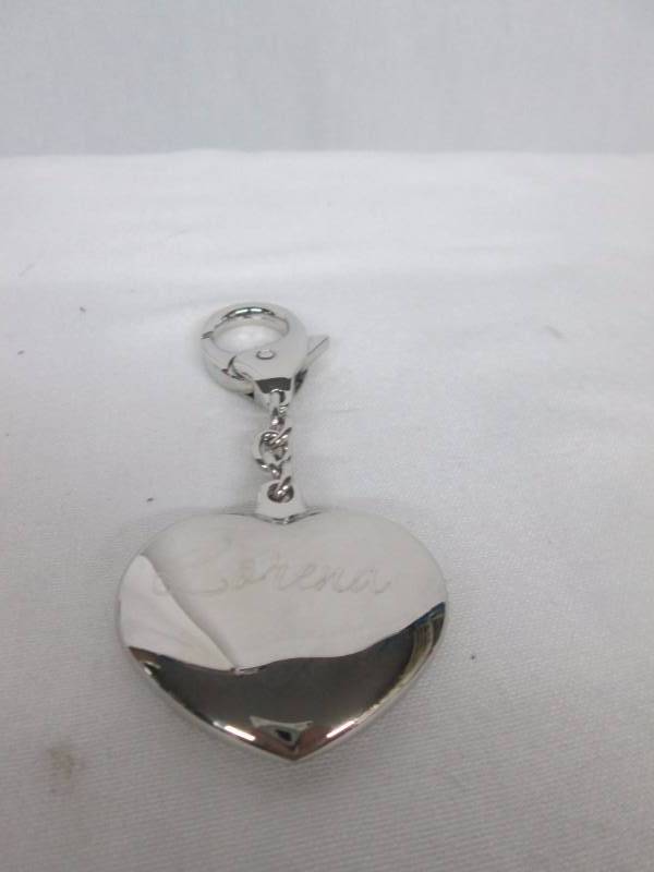lot 74 image: Personalized JDS Heavy Heart Keychain
