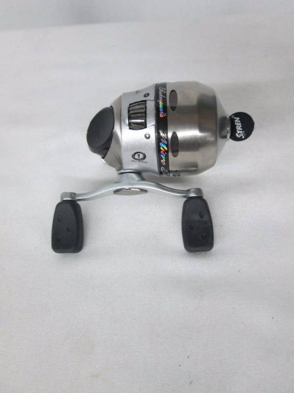 lot 25 image: Shakespeare Micro Series Reel