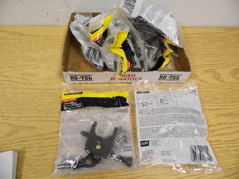 Lot of 10 Stanley Self Locking Gate Latches
