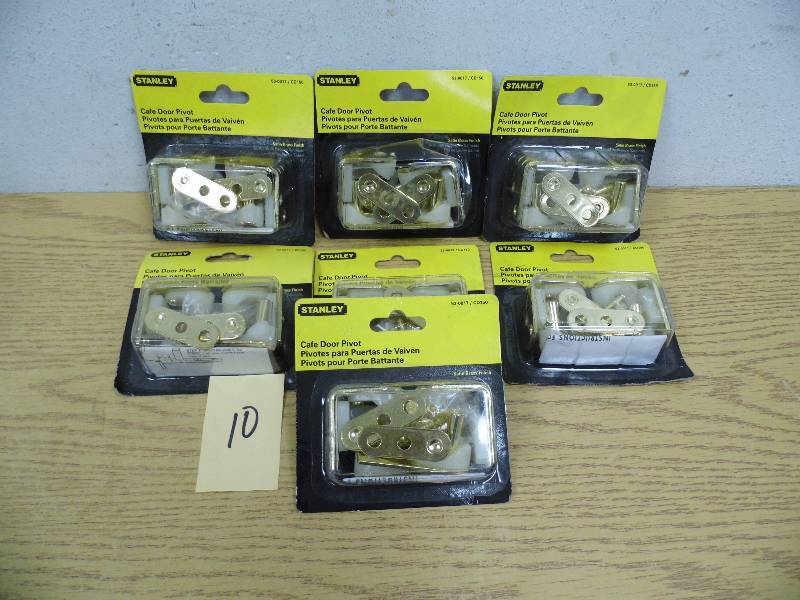 Stanley Caf Door Pivots