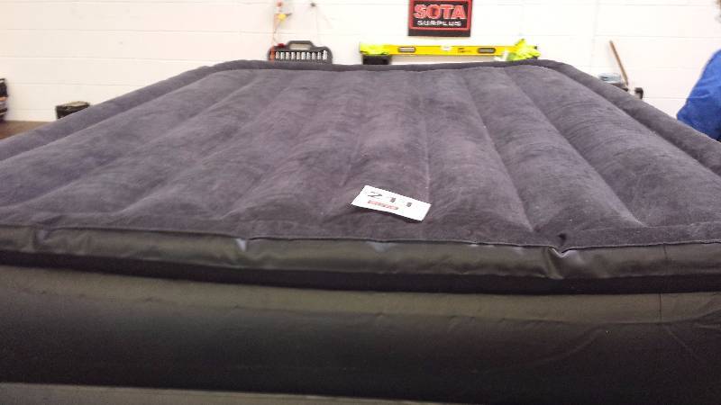 lot 211 image: Intex Queen Raised Airbed