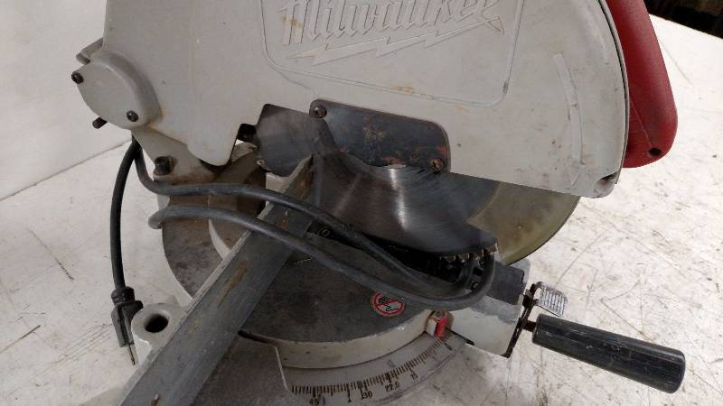 Milwaukee 10 Heavy Duty Miter Saw,...