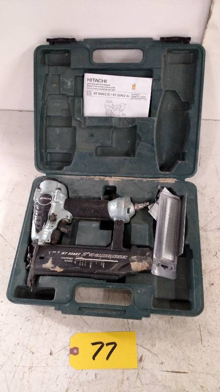Hitachi 18 ga. Finish Nailer, Works...